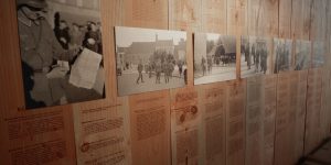 création du décor de l'exposition le Morbihan en temps de guerre